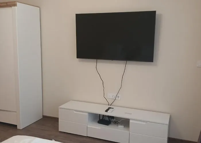 アパート Chantrer